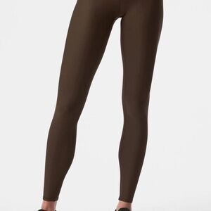 NEW!! ALO AIRLIFT HIGH-WAIST 7/8 LEGGING